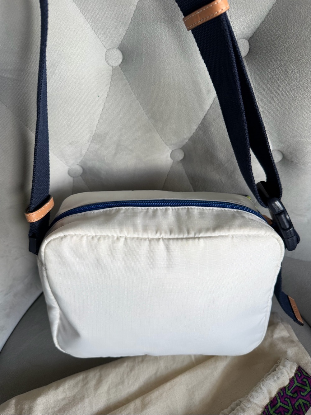 Tory Burch White Nylon Crossbody Bag with Navy Strap and Green Logo Patch - Picture 9 of 16